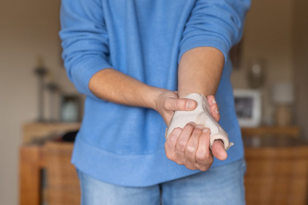 Fracture du Poignet - Dr Samuel Poulain - Chirurgien Orthopédiste à Dieppe & Rouen